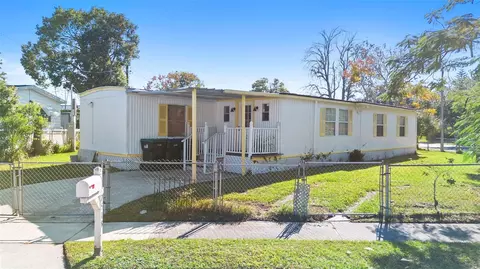 7518 Sabre St, Orlando, FL 32822