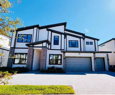11037 Moray Bay Ave, Orlando, FL 32821