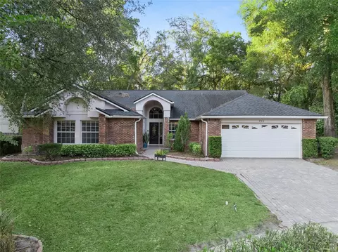 720 Swaying Pine Way, Deland, FL 32724