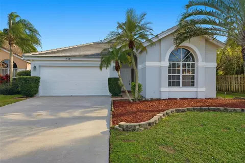 7381 Ashley Shores Cir, Lake Worth, FL 33467