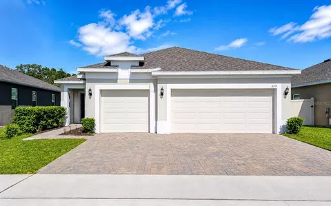 669 Jupiter Beach Rd, Groveland, FL 34736