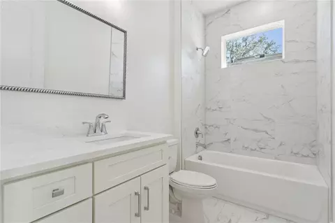 Bath - 9268 Eagles Perch Pl, Orlando, FL 32825 photo 5 of 5