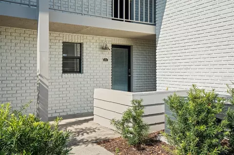 2992 Plaza Terrace Dr #2992, Orlando, FL 32803