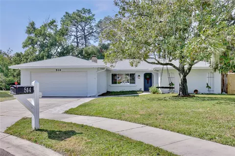 514 Oakwood Ct, Altamonte Springs, FL 32714