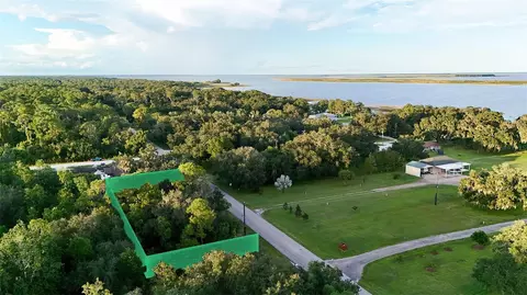 1514 Blackwillow St, Lake Placid, FL 33852
