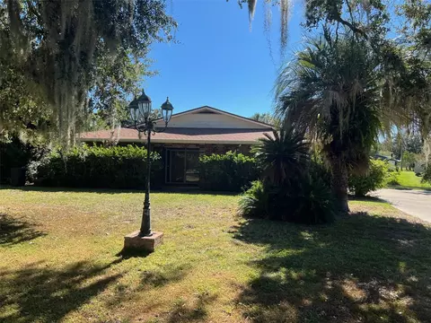 35412 Crescent Dr, Fruitland Park, FL 34731