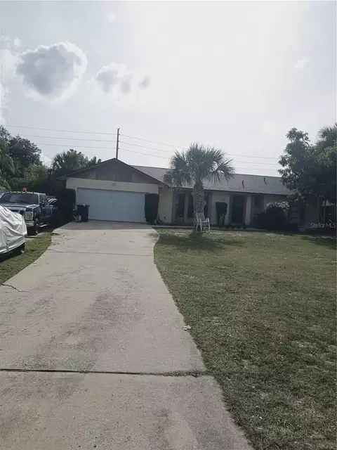 8408 Village Green Rd, Orlando, FL 32818