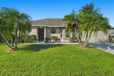 623 Brockton Dr, Kissimmee, FL 34758