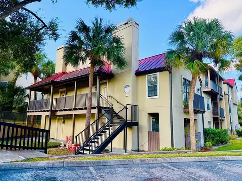 216 Afton Sq #202, Altamonte Springs, FL 32714
