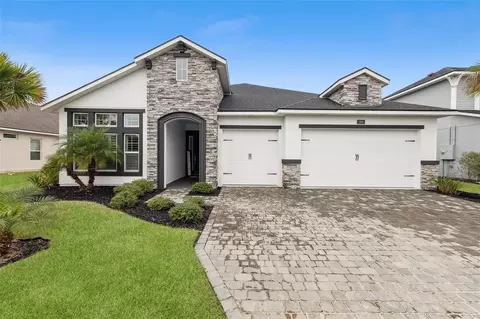 569 Mosaic Blvd, Daytona Beach, FL 32124
