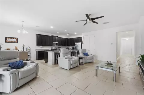 Entry Way - 3333 Wauseon Dr, Saint Cloud, FL 34772 photo 1 of 2