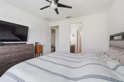 Bedroom - 3333 Wauseon Dr, Saint Cloud, FL 34772 photo 2 of 7