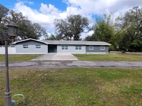 4002 Thonotosassa Rd, Plant City, FL 33565