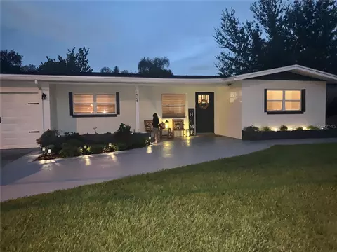 1424 Sawyerwood Ave, Orlando, FL 32809