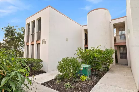 504 Orange Dr #11, Altamonte Springs, FL 32701