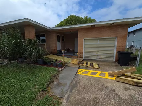 1836 S Palmetto Ave, South Daytona, FL 32119