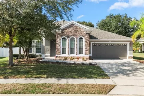 352 Old Alemany Pl, Oviedo, FL 32765