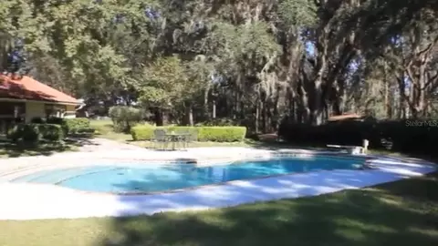 Exterior - 9400 NW 160th St, Reddick, FL 32686 photo 2 of 2