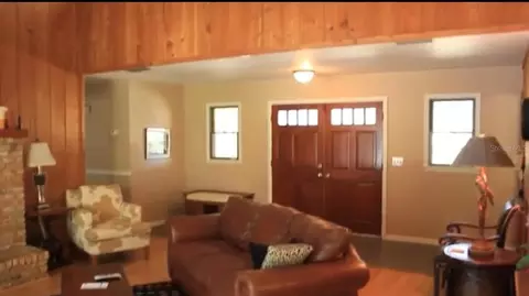 Entry Way - 9400 NW 160th St, Reddick, FL 32686 photo 3 of 3