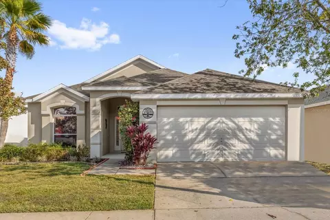 1154 Bloomingdale Dr, Davenport, FL 33897