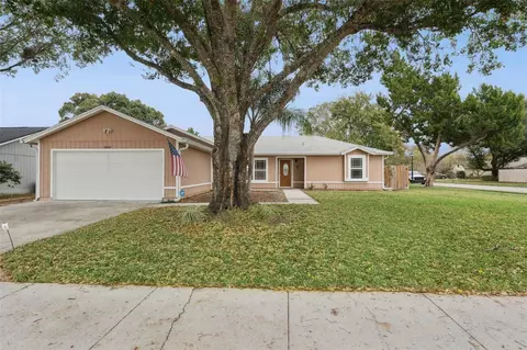 1042 Seminole Creek Dr, Oviedo, FL 32765