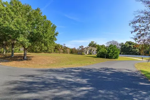 1001 Myrtle Breezes Ct, Fruitland Park, FL 34731