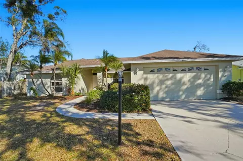 4495 Diamond Cir, Sarasota, FL 34233
