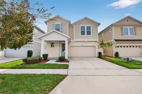 4294 Hibiscus Bloom Dr, Orlando, FL 32822