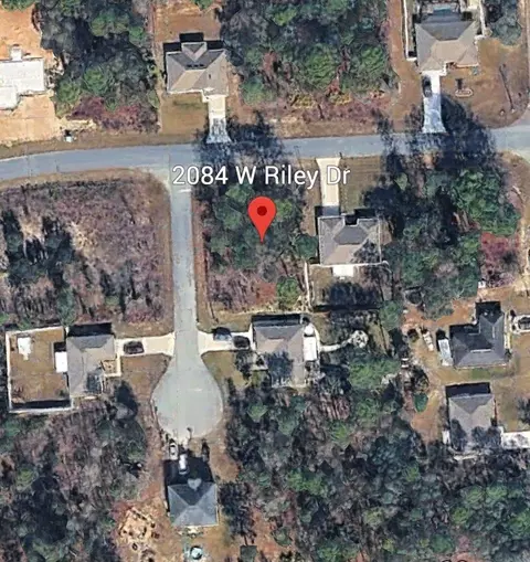 2084 W Riley Dr, Citrus Springs, FL 34434