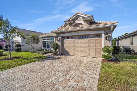 523 Newhall Ln, Debary, FL 32713