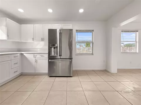 Kitchen - 1610 Harbor Way, Bartow, FL 33830 photo 2 of 2