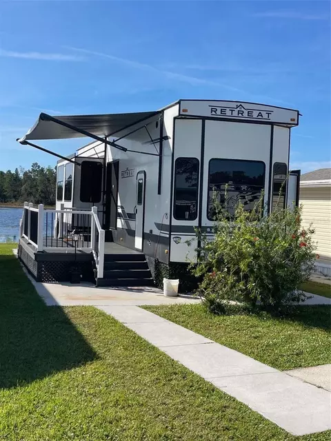 57 Kove Blvd, Osteen, FL 32764