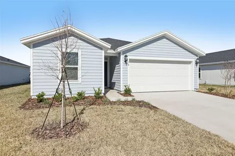 14 Dilly Ct, Palm Coast, FL 32164