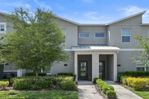 820 Pebble Beach Dr, Davenport, FL 33896