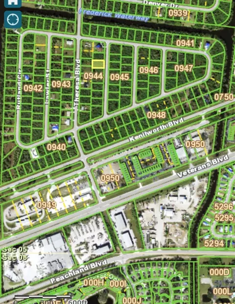 327 Findlay St, Port Charlotte, FL 33954