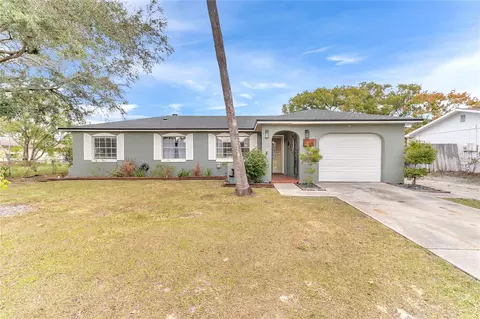 686 Moss Dr, Altamonte Springs, FL 32714