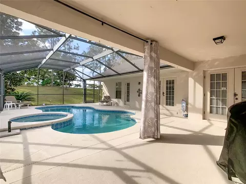 Exterior - 15825 Robin Hill Loop, Clermont, FL 34714 photo 2 of 10