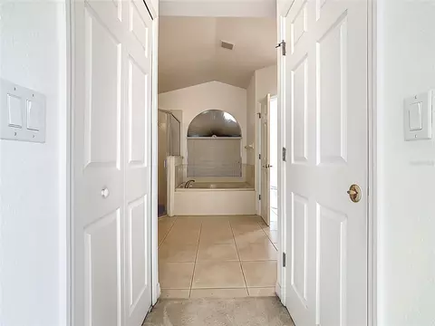 Entry Way - 15825 Robin Hill Loop, Clermont, FL 34714 photo 4 of 4