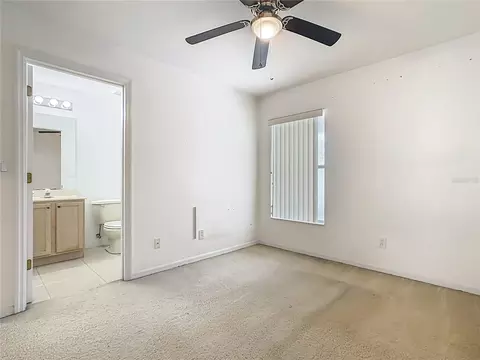 Bedroom - 15825 Robin Hill Loop, Clermont, FL 34714 photo 9 of 13