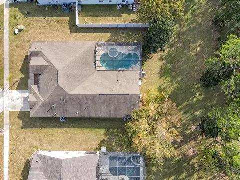 View/Area - 15825 Robin Hill Loop, Clermont, FL 34714 photo 3 of 5