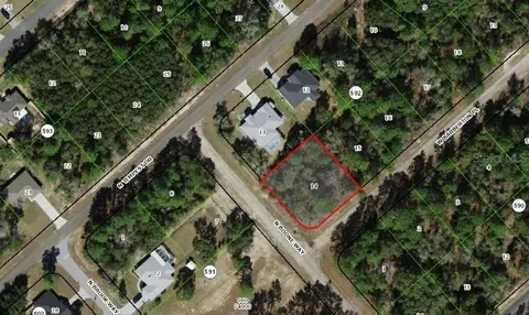 3193 W Barberton Pl, Citrus Springs, FL 34433