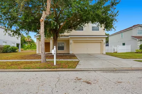 7702 Dragon Fly Loop, Gibsonton, FL 33534