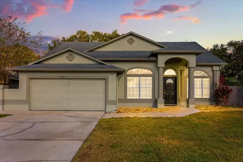 4021 Eagle Feather Dr, Orlando, FL 32829