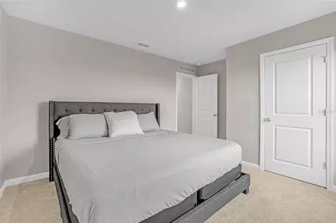 Bedroom - 469 River Rapid Run, Saint Cloud, FL 34771 photo 4 of 6