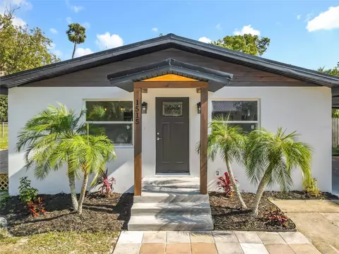 1515 Live Oak St, New Smyrna Beach, FL 32168