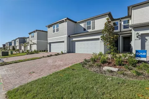 4256 Ranch House Rd, Saint Cloud, FL 34772 photo 2