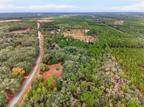 910 S County Road 21, Hawthorne, FL 32640