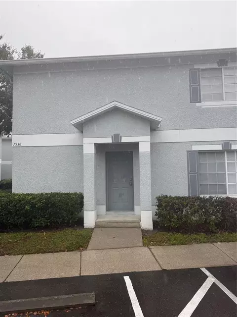 7338 E Bank Dr, Tampa, FL 33617