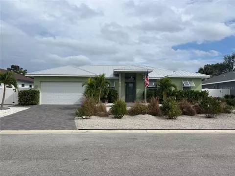805 30th Ct E, Bradenton, FL 34208