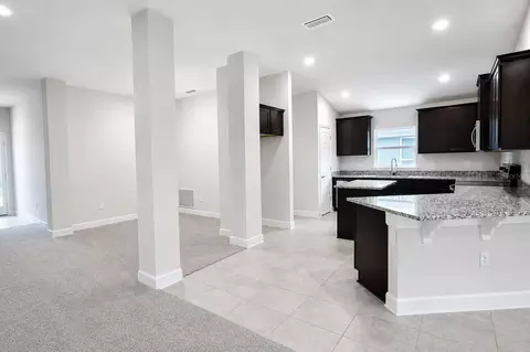 Entry Way - 7520 Bent Tree Loop, Saint Cloud, FL 34773 photo 2 of 2